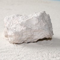 セピオライト原石